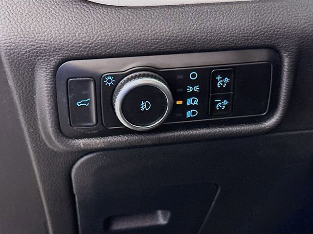 Certified 2023 Ford Explorer XLT w/ Equipment Group 202A image 17