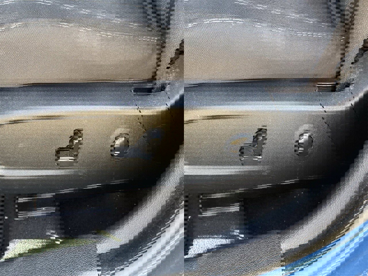 Used 2022 Dodge Charger SXT w/ Blacktop Package image 25