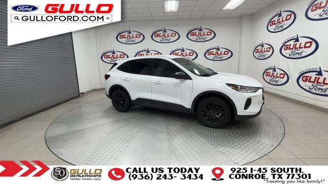 Certified 2025 Ford Escape Active w/ Tech Pack #1 AWD/4WD image 3