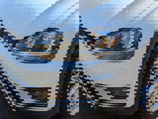 Used 2019 Volkswagen Golf Alltrack SE image 9