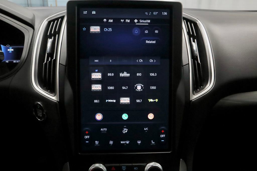 Certified 2024 Ford Edge SEL w/ Convenience Package AWD/4WD image 10