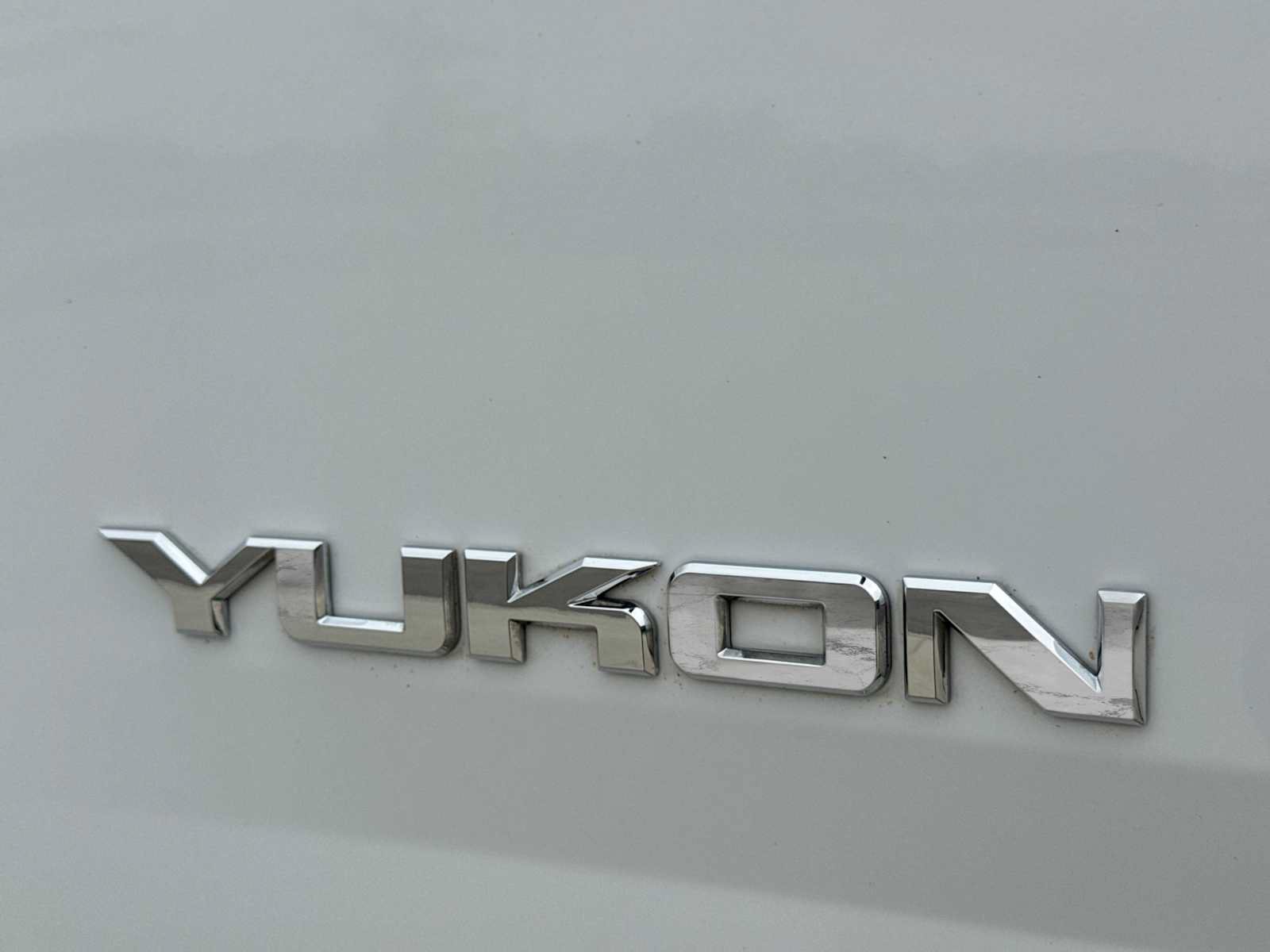 Used 2020 GMC Yukon SLE w/ SLE Value Package AWD/4WD image 12