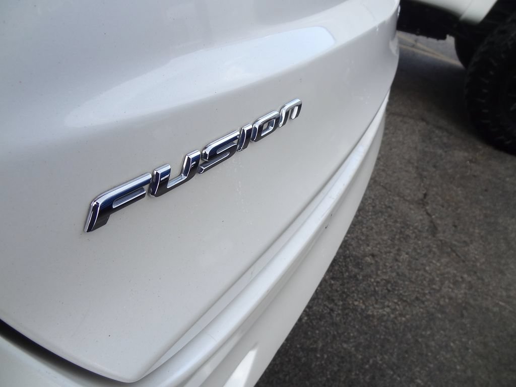 Certified 2020 Ford Fusion Titanium FWD image 9