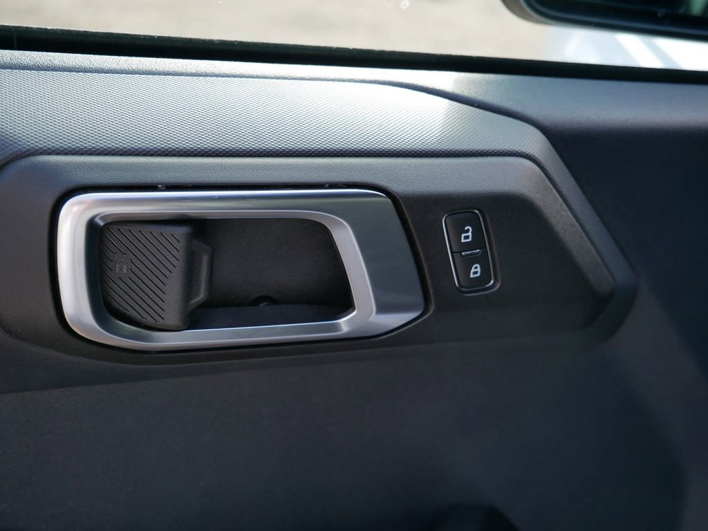 Certified 2025 Ford Bronco Big Bend image 16