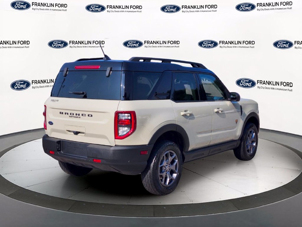Certified 2024 Ford Bronco Sport Badlands w/ Premium Package AWD/4WD image 5
