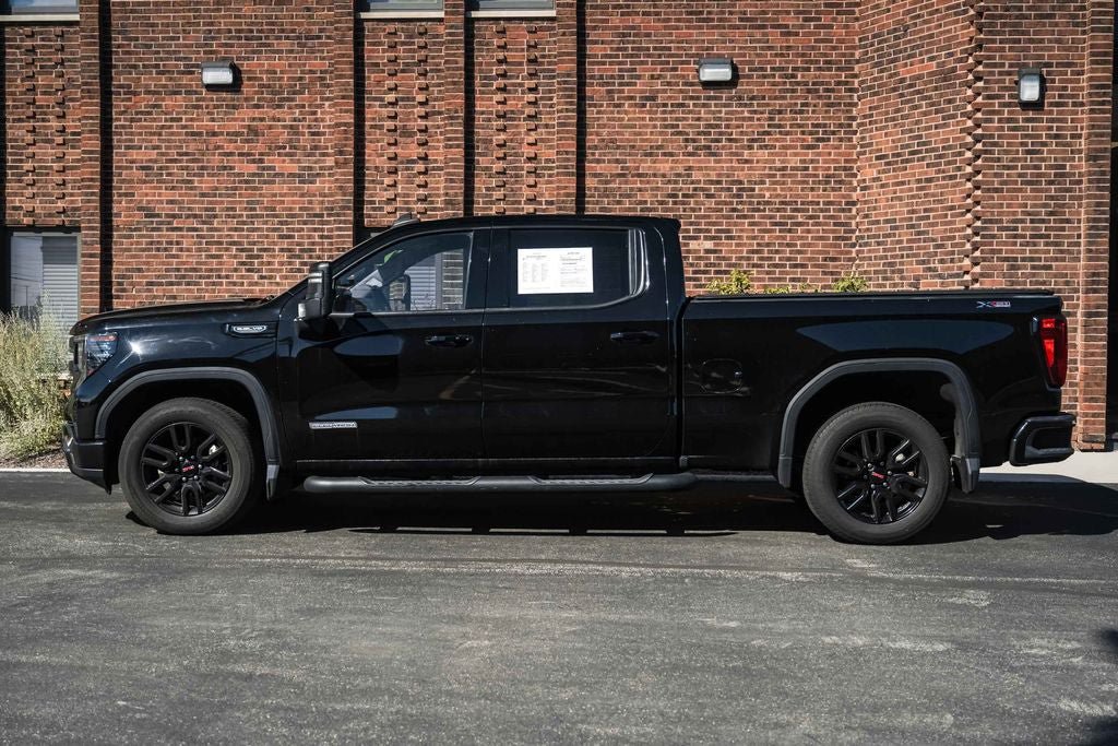Used 2023 GMC Sierra 1500 Elevation w/ Preferred Package AWD/4WD image 3