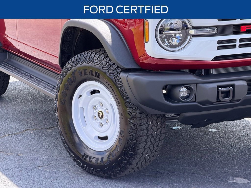 Certified 2026 Ford Bronco Heritage Edition AWD/4WD image 3