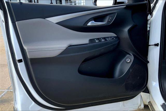 Used 2024 Buick Envista Avenir image 21