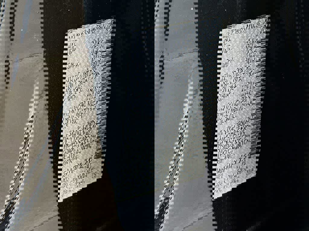 Used 2024 Nissan Titan SV w/ SV Convenience Package image 26