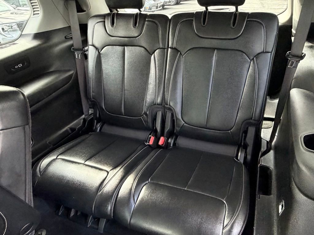 Used 2023 Jeep Grand Cherokee L Limited image 29