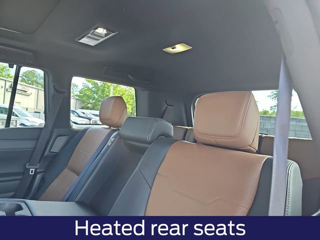 Used 2025 Lexus GX 550 w/ Accessory Package (2T) AWD/4WD image 17