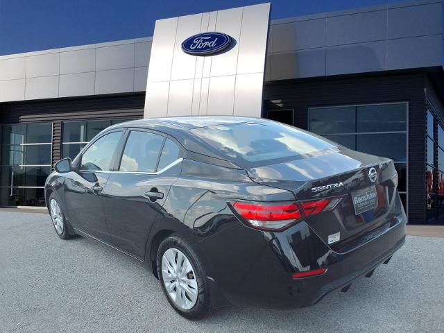 Used 2022 Nissan Sentra S w/ Trunk Package FWD image 3