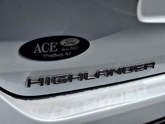 Used 2024 Toyota Highlander XSE AWD/4WD image 29