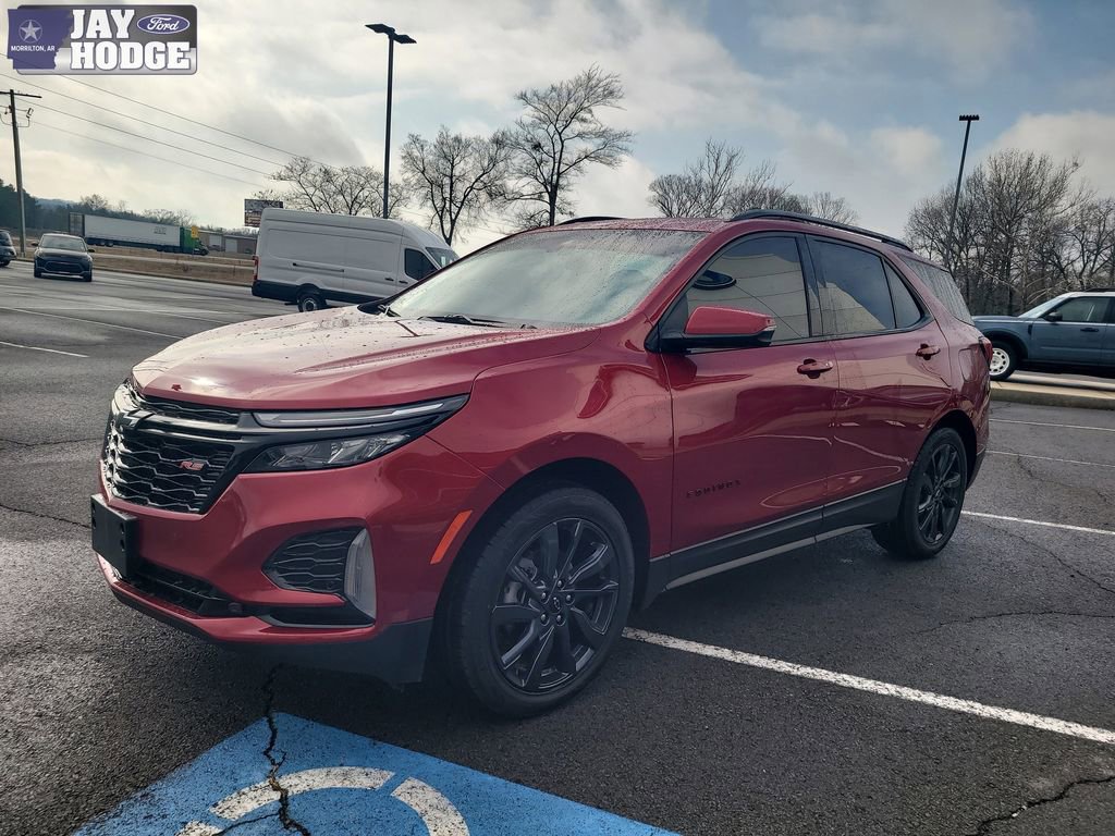 Used 2024 Chevrolet Equinox RS w/ RS Leather Package image 8