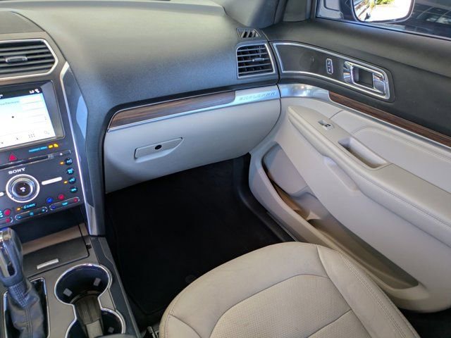 Certified 2018 Ford Explorer Limited image 15