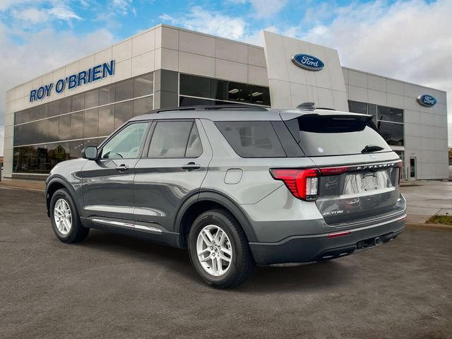 Certified 2025 Ford Explorer Active image 3