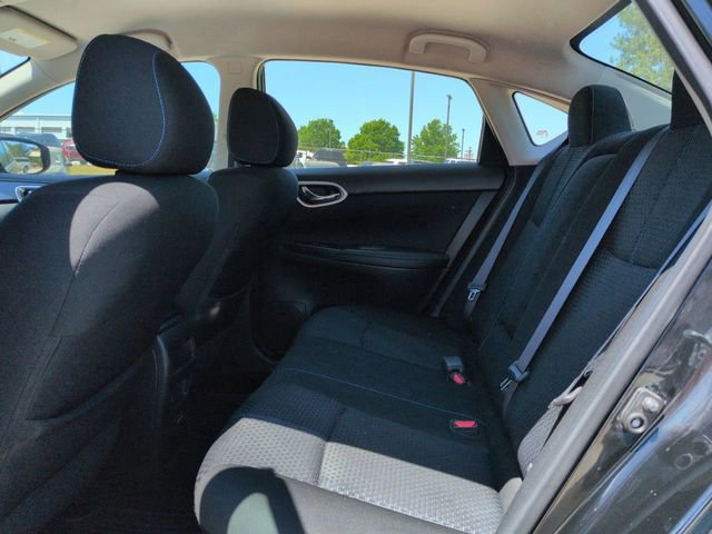 Used 2018 Nissan Sentra SR w/ SR Midnight Edition Package FWD image 16