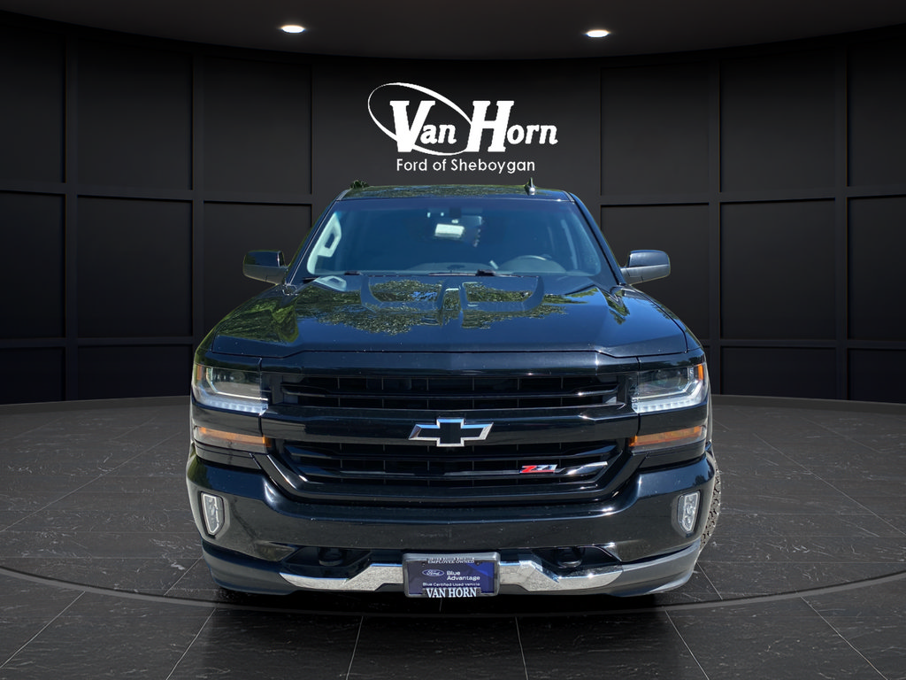 Used 2018 Chevrolet Silverado 1500 LT w/ All Star Edition AWD/4WD image 2