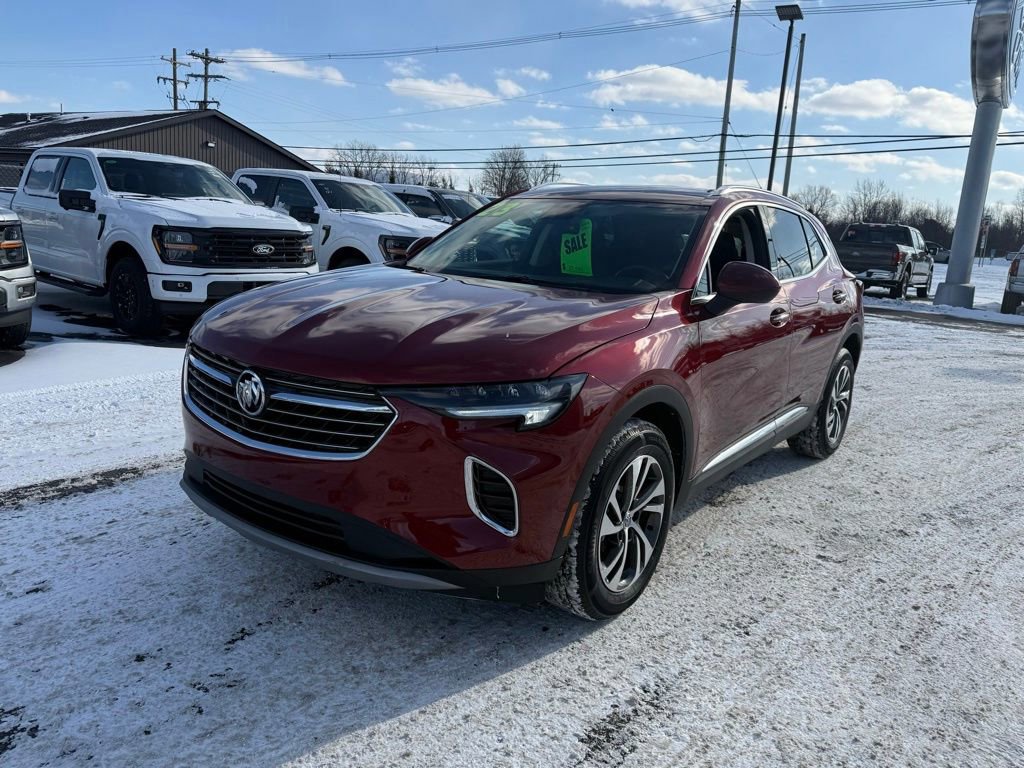 Used 2023 Buick Envision Essence image 2