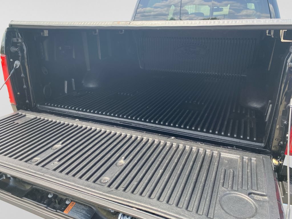 Certified 2017 Ford F150 XLT w/ Equipment Group 302A Luxury AWD/4WD image 16