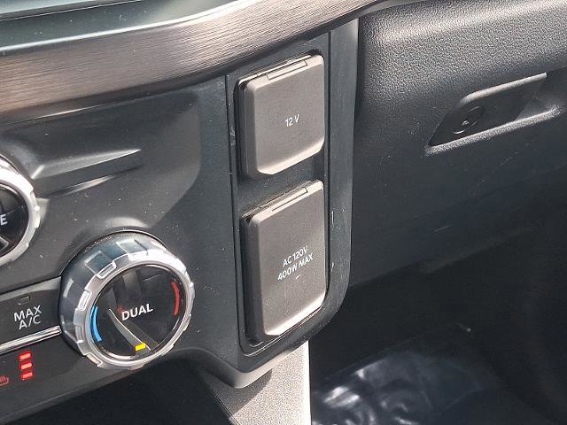 Certified 2023 Ford F250 Lariat w/ Sport Appearance Package image 27