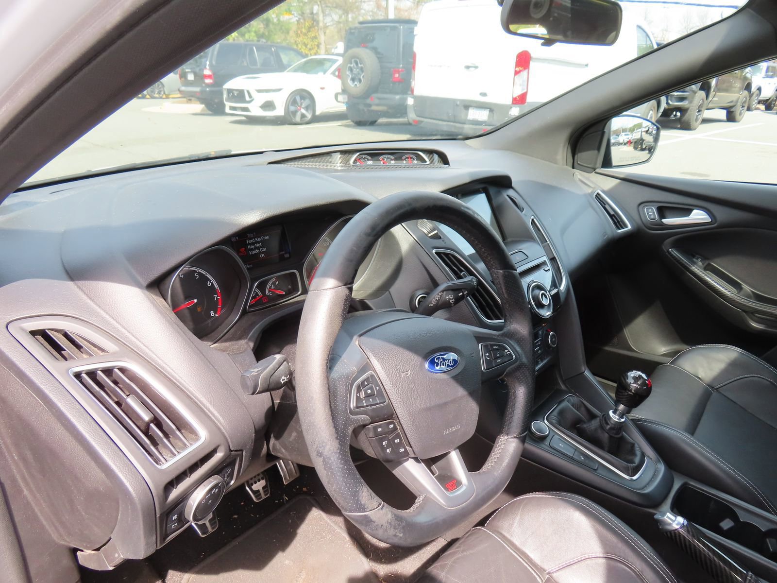 Certified 2017 Ford Focus ST w/ Equipment Group 402A image 17