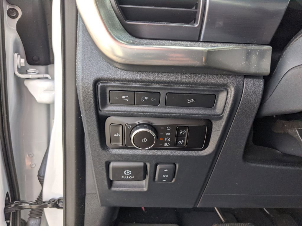 Certified 2023 Ford F150 Lariat image 27