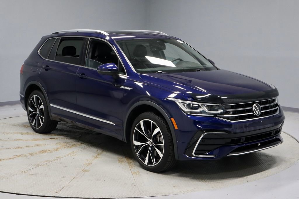 Used 2022 Volkswagen Tiguan SEL R-Line image 7