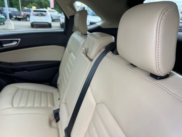 Certified 2024 Ford Edge SEL AWD/4WD image 25