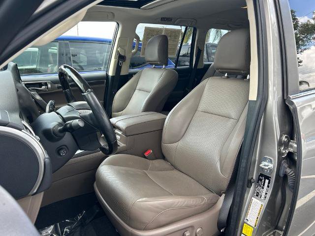 Used 2023 Lexus GX 460 Luxury w/ Sport Design Package AWD/4WD image 20