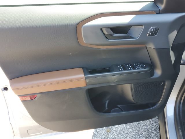 Certified 2023 Ford Bronco Sport Outer Banks AWD/4WD image 9