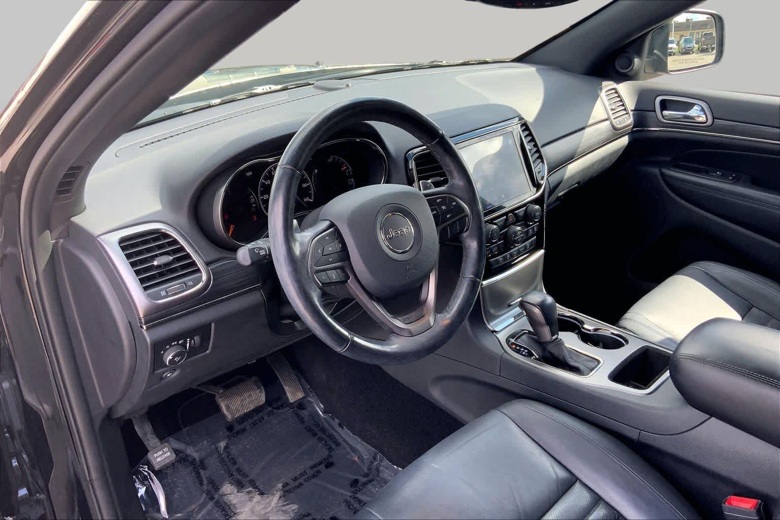 Used 2020 Jeep Grand Cherokee Limited X RWD image 18