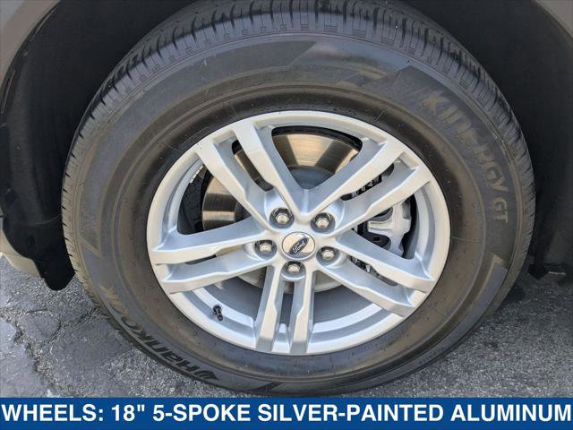 Certified 2023 Ford Explorer XLT w/ Equipment Group 202A RWD image 9