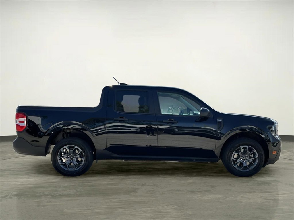 Certified 2025 Ford Maverick XLT w/ Equipment Group 302A image 11