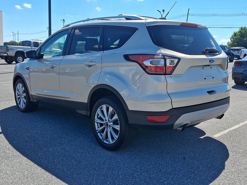 Certified 2017 Ford Escape Titanium AWD/4WD image 4