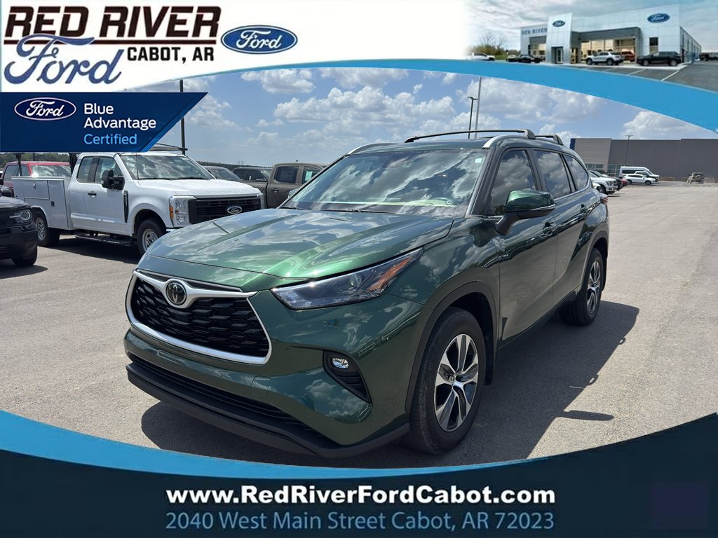 Used 2024 Toyota Highlander XLE