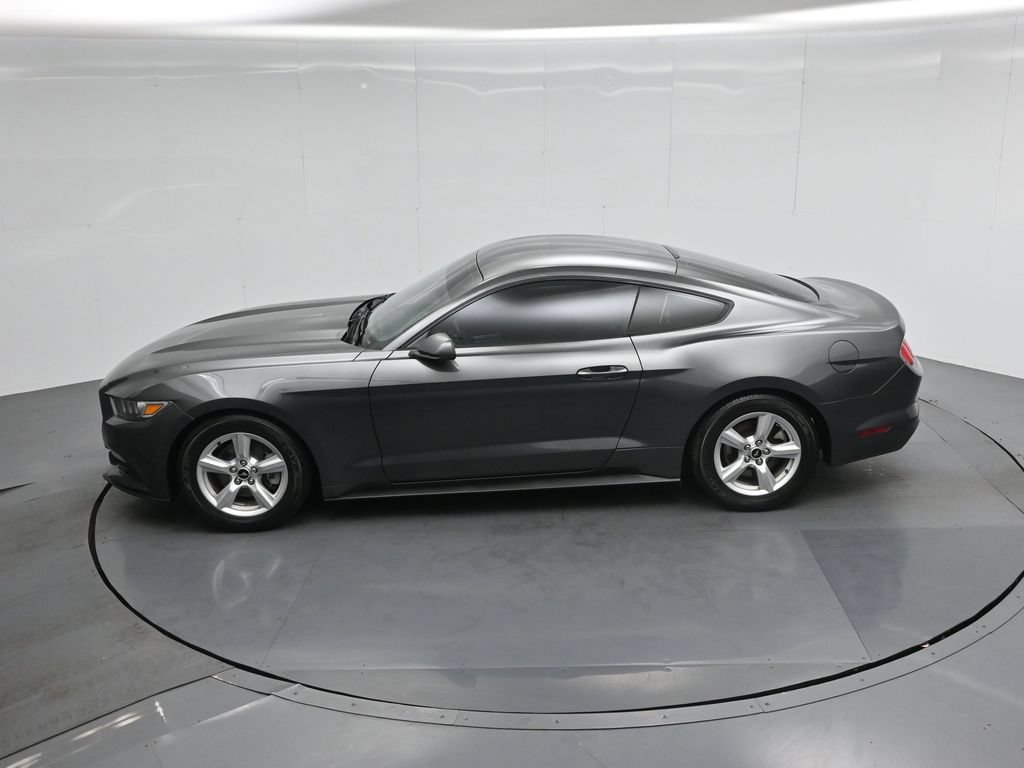 Certified 2017 Ford Mustang Coupe RWD image 40