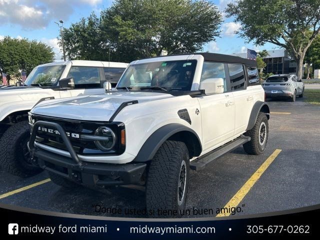 Certified 2023 Ford Bronco Outer Banks w/ Sasquatch Package