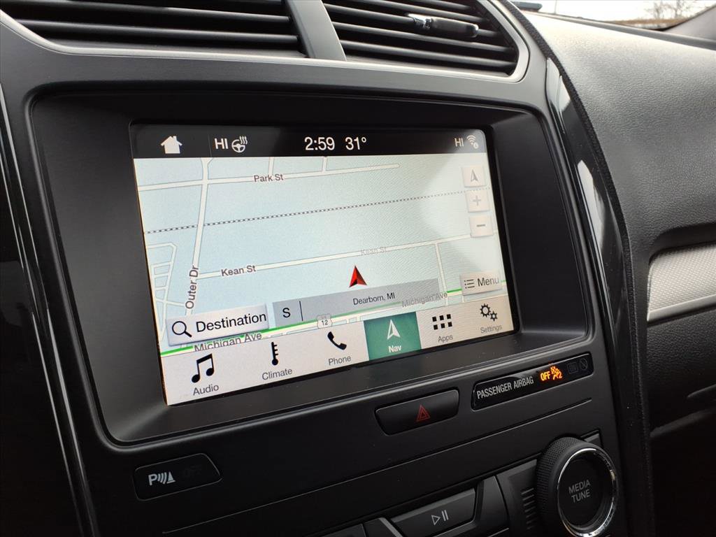 Certified 2019 Ford Explorer XLT w/ Equipment Group 202A image 24