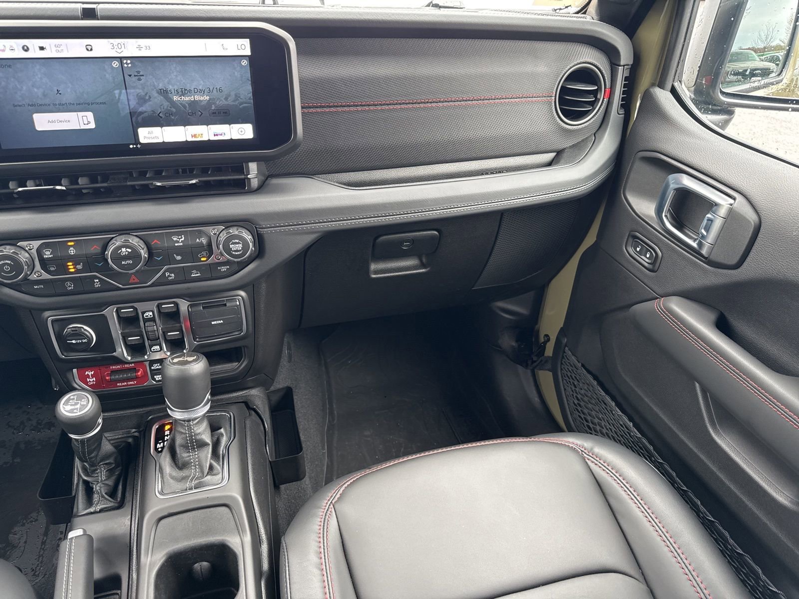 Used 2026 Jeep Wrangler Rubicon image 33