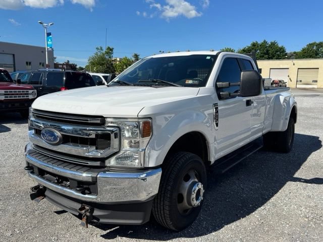Certified 2021 Ford F350 XL w/ STX Appearance Package AWD/4WD image 3