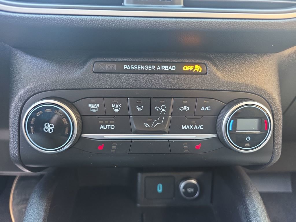 Certified 2020 Ford Escape SE FWD image 30