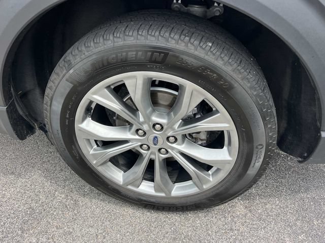 Certified 2023 Ford Explorer Limited w/ Equipment Group 301A RWD image 14