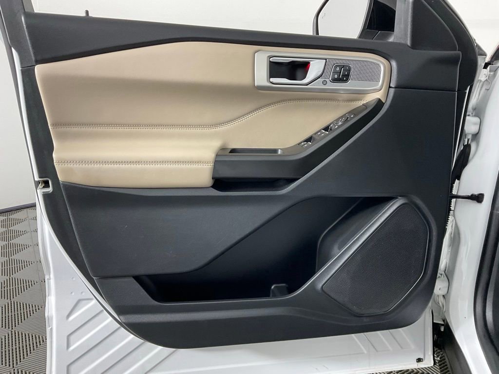 Certified 2020 Ford Explorer Limited image 12
