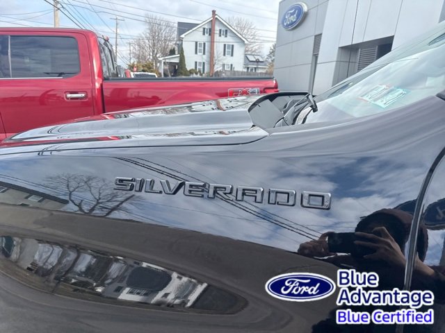 Used 2023 Chevrolet Silverado 1500 Custom w/ LPO, Dark Essentials Package image 10