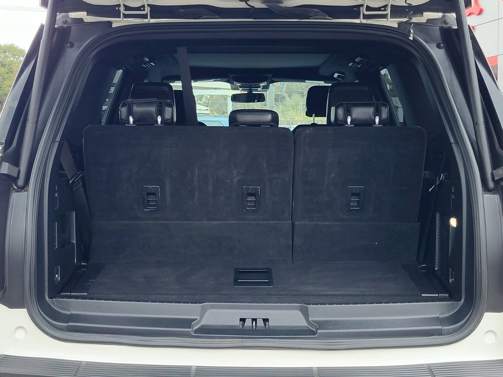 Certified 2021 Ford Expedition Limited image 30