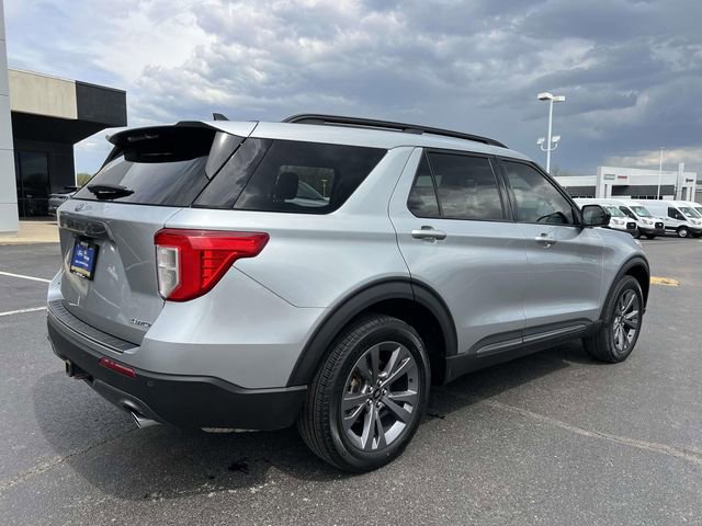 Certified 2023 Ford Explorer XLT w/ Equipment Group 202A AWD/4WD image 5