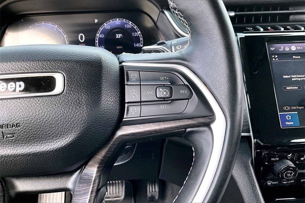 Used 2022 Jeep Grand Cherokee L Limited image 19