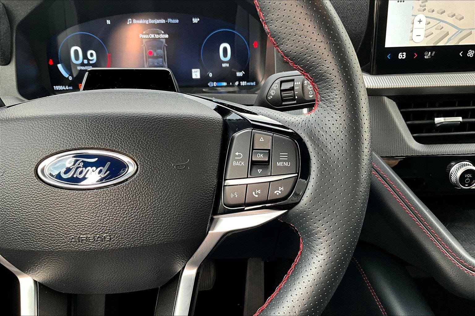 Certified 2025 Ford Explorer ST-Line w/ ST-Line Street Pack image 10