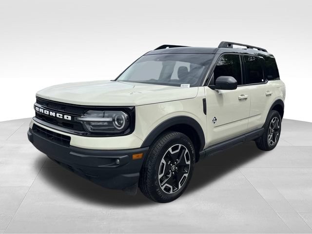 Certified 2024 Ford Bronco Sport Outer Banks AWD/4WD image 7